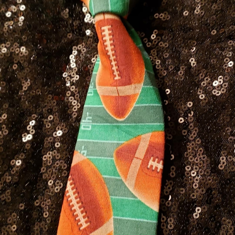 Small ties - Picture 5 of 5